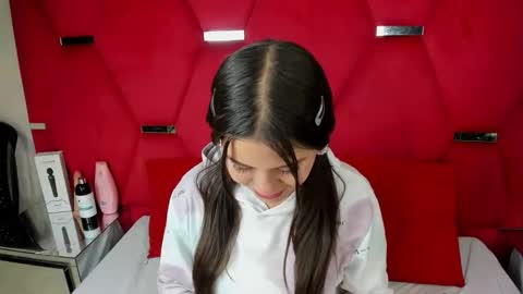 GiannaJohnson online show from December 15, 2025, 3:44 am