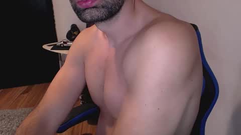 Gianni online show from October 17, 2025, 7:05 pm