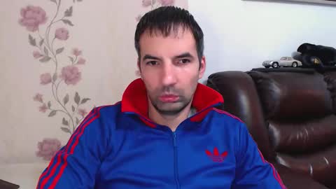 Gianni online show from November 24, 2025, 8:58 am