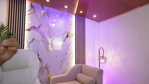 gianovak online show from November 20, 2025, 11:32 am