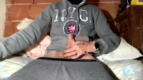 Snapshot of gicobest chatting on December 25, 2024, 12:58 pm Corrado online show from December 25, 2024, 12:58 pm