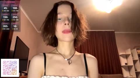 Molly online show from November 27, 2025, 7:38 pm