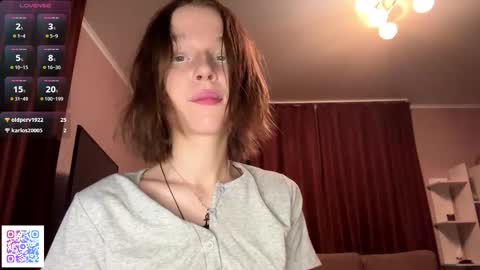 Molly online show from December 13, 2025, 7:53 pm