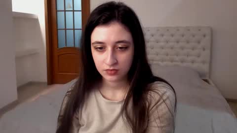 Snapshot of ginablum chatting on January 21, 2025, 12:50 pm Kate online show from January 21, 2025, 12:50 pm
