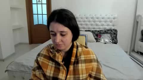 Snapshot of ginablum chatting on October 23, 2025, 9:19 am Kate online show from October 23, 2025, 9:19 am