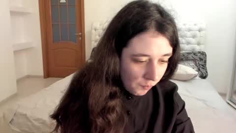 Snapshot of ginablum chatting on November 22, 2025, 10:03 am Kate online show from November 22, 2025, 10:03 am