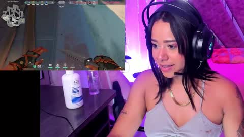 Snapshot of ginakurt_ chatting on September 23, 2025, 2:47 am Gina online show from September 23, 2025, 2:47 am