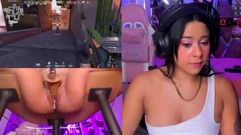 Snapshot of ginakurt_ chatting on October 31, 2025, 4:24 am Gina online show from October 31, 2025, 4:24 am