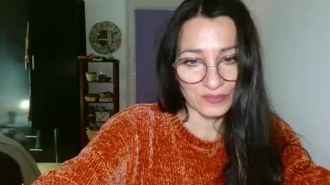Snapshot of ginaoneon chatting on January 2, 2025, 8:35 pm GinaONeon online show from January 2, 2025, 8:35 pm