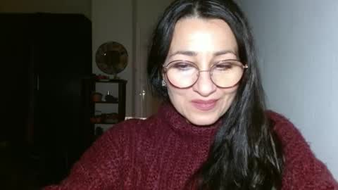Snapshot of ginaoneon chatting on January 12, 2025, 9:40 pm GinaONeon online show from January 12, 2025, 9:40 pm