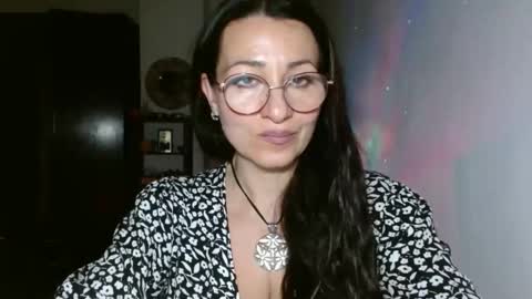 Snapshot of ginaoneon chatting on March 5, 2025, 11:05 pm GinaONeon online show from March 5, 2025, 11:05 pm