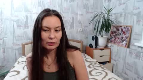 ginaxsoulah   online show from October 25, 2025, 6:35 pm