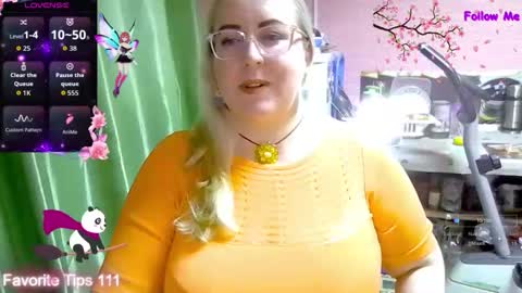 ginesia online show from November 30, 2025, 11:58 am