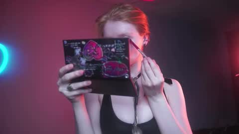        im expecting 350 thumbs up on my altar   online show from September 17, 2025, 10:11 pm