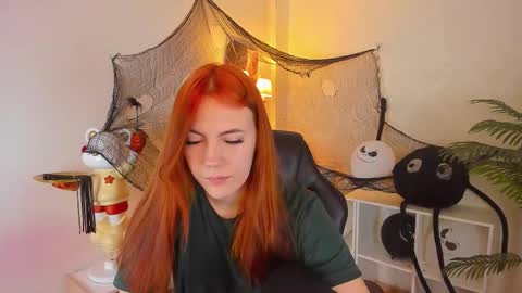 gingerr_pie online show from October 29, 2025, 7:04 pm