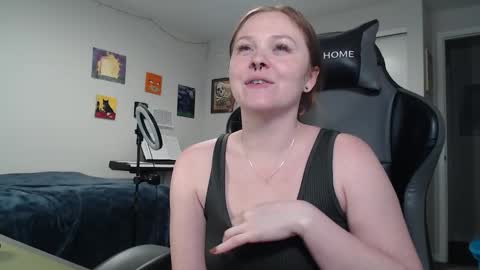 gingervial online show from October 30, 2025, 11:49 pm