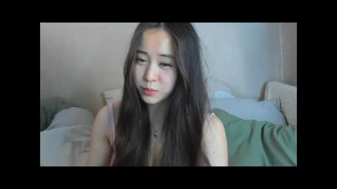 Ginny online show from November 9, 2025, 6:06 pm