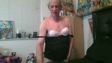 giovanna132008 online show from October 7, 2025, 7:44 pm