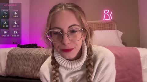 Snapshot of girl_i_am chatting on December 24, 2024, 2:33 pm Nikki online show from December 24, 2024, 2:33 pm