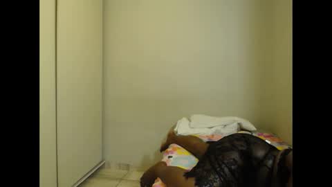 girlfromthesouth_ online show from December 3, 2025, 9:57 pm