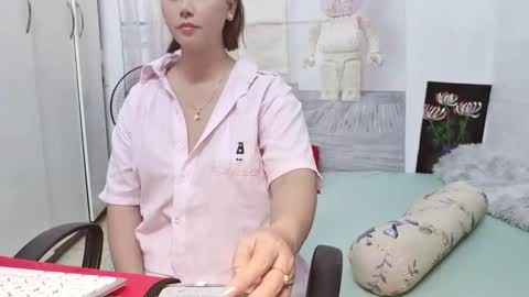 girlhanoi online show from September 30, 2025, 2:22 pm