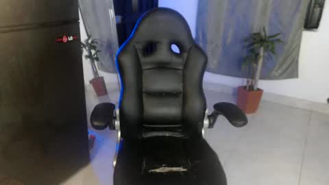 Ariana Sophia.  online show from February 6, 2025, 4:21 am