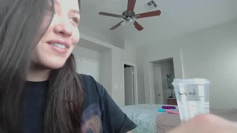 Jasmine online show from March 3, 2025, 9:05 pm