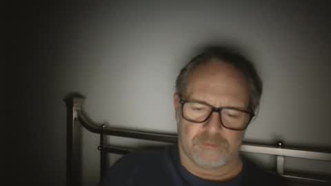 Snapshot of girlsandbikes chatting on January 22, 2025, 12:38 am girlsandbikes online show from January 22, 2025, 12:38 am