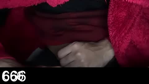 girlsonlyy666 online show from November 13, 2025, 2:32 am