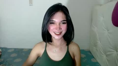 Snapshot of girlthatyouwantxx chatting on September 13, 2025, 5:51 am Divine online show from September 13, 2025, 5:51 am