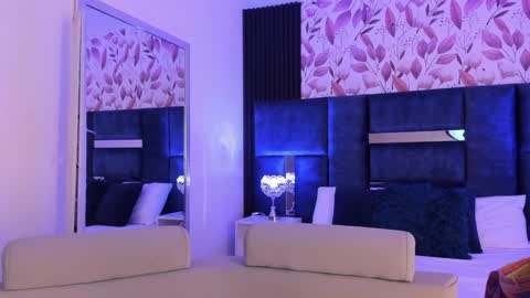     online show from January 26, 2025, 12:11 pm