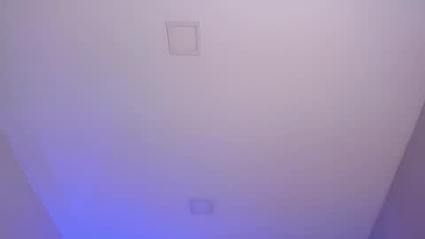     online show from October 22, 2025, 10:15 am