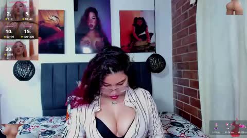 Snapshot of gisele_cedield chatting on November 23, 2025, 3:06 am Kylie online show from November 23, 2025, 3:06 am