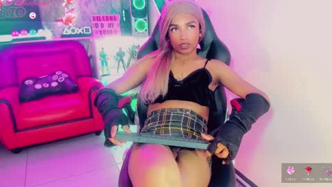 Snapshot of gisele_fox chatting on February 26, 2025, 9:48 pm Gisel online show from February 26, 2025, 9:48 pm