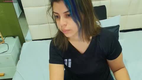 Snapshot of gisell_gomez chatting on October 6, 2025, 12:35 pm Gisell online show from October 6, 2025, 12:35 pm