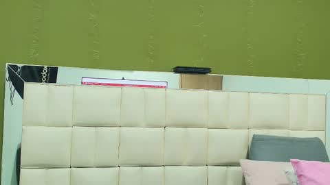 Snapshot of gisell_gomez chatting on October 20, 2025, 12:27 pm Gisell online show from October 20, 2025, 12:27 pm