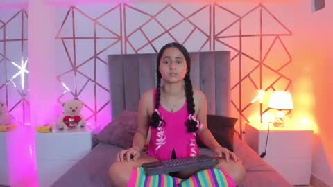 Snapshot of giselle_roldan chatting on February 13, 2025, 11:50 am GISELLE ROLDAN online show from February 13, 2025, 11:50 am