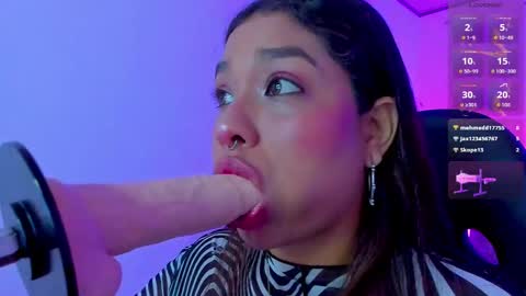 Snapshot of giselle_upp chatting on September 21, 2025, 11:34 am Giselle online show from September 21, 2025, 11:34 am