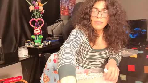 glaceon9 online show from February 11, 2025, 12:37 pm