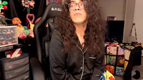 glaceon9 online show from October 11, 2025, 5:28 am