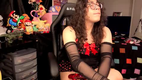 glaceon9 online show from October 27, 2025, 10:19 am