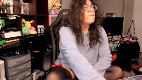 glaceon9 online show from November 7, 2025, 1:33 pm