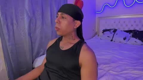 Snapshot of glader_guy chatting on October 1, 2025, 9:21 pm only for you bby  online show from October 1, 2025, 9:21 pm