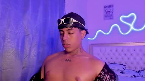 Snapshot of glader_guy chatting on October 18, 2025, 9:15 pm only for you bby  online show from October 18, 2025, 9:15 pm