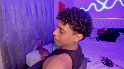 Snapshot of glader_guy chatting on October 23, 2025, 10:08 pm only for you bby  online show from October 23, 2025, 10:08 pm