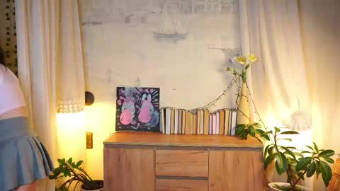 Call me Daisy online show from November 22, 2025, 3:38 am