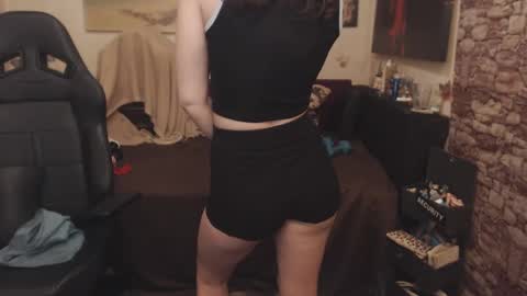 Glamourhottie online show from March 5, 2025, 8:32 am