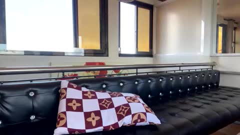 Snapshot of gleiahong chatting on November 7, 2025, 2:11 am gleiahong online show from November 7, 2025, 2:11 am