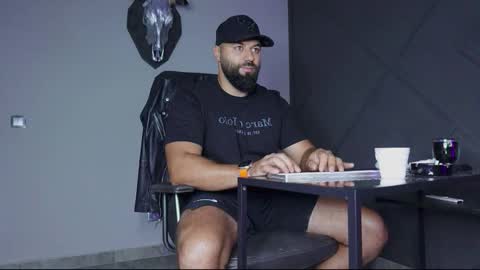 Matthew .. for short call me Matt online show from September 13, 2025, 8:19 pm