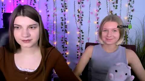 Snapshot of gloria_bubble chatting on September 16, 2025, 5:52 am your dream online show from September 16, 2025, 5:52 am